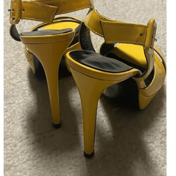 Barbara Bui Yellow Patent Leather Platform Sandals - Picture 4 of 6